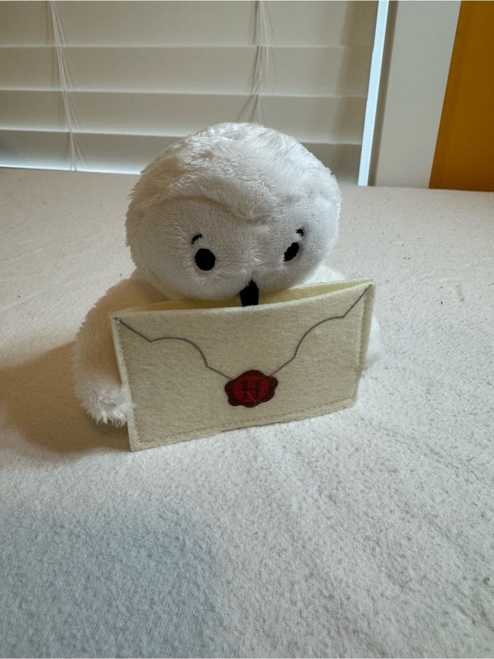 Hallmark itty bittys Harry Potter Hedwig Plush Toy